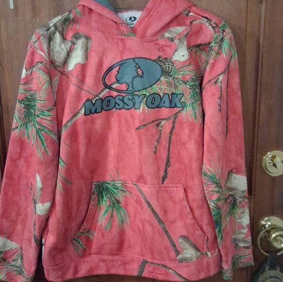Mossy Oak Red and Green Kids Hoodie - Picture 3 of 3